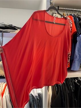 Women’s Red Scoop-Neck Tunic Top with Chain Trim